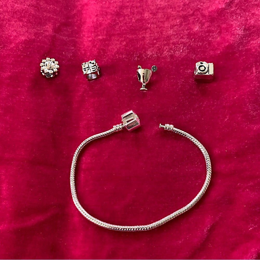 Brand New Sterling Silver Plated Bracelet with 4 Charms